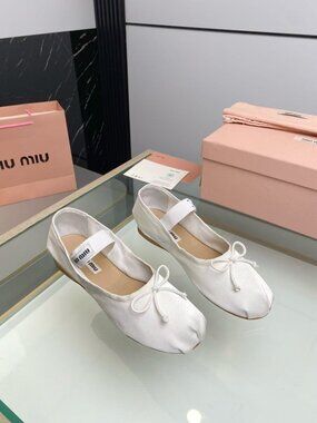 Miu Miu  Women's  Flats